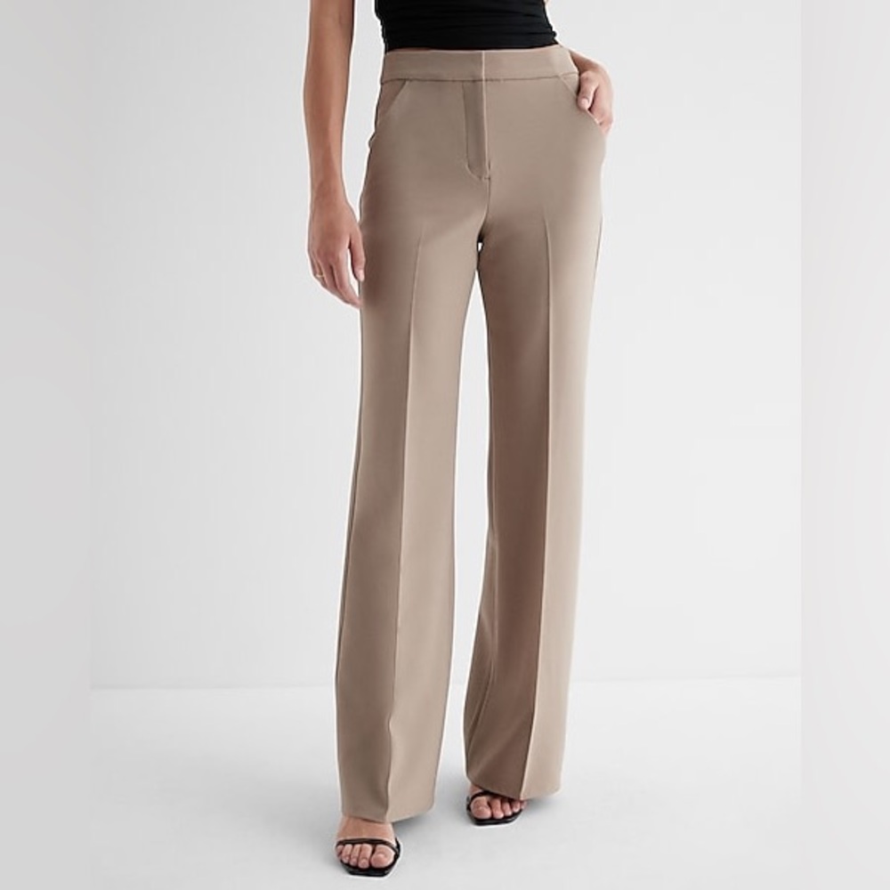 super adorable new with tags express wide leg super high rise trousers